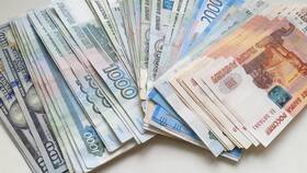 Финансовые услуги: как они работают в Лаура Марлин